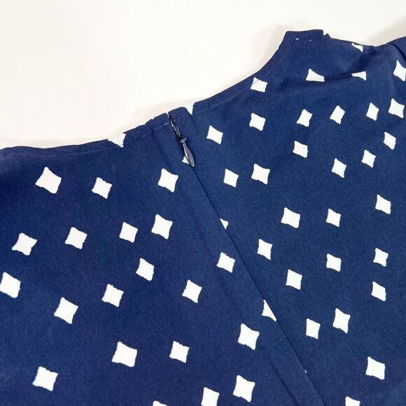 Vineyard Vines Dress Women's Size 4 Navy White Flutter Sleeveless Ruffle Shift - Picture 7 of 9